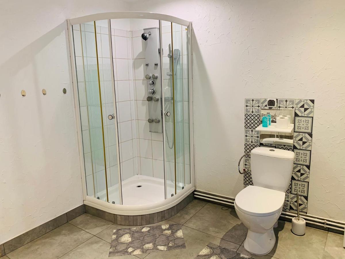 Apartament Rodzinny Z Ogrodem Чешин Екстериор снимка